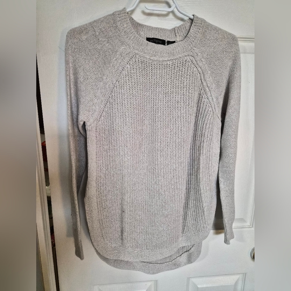 Oatmeal Knit Sweater - Eclipse Sz Small